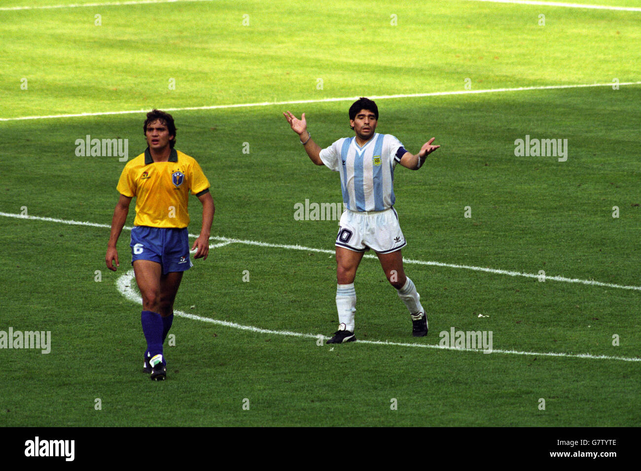 Fußball - Welt Cup Italia 1990 - zweite Runde - Argentinien V Brasilien - Stadio Delle Alpi Stockfoto