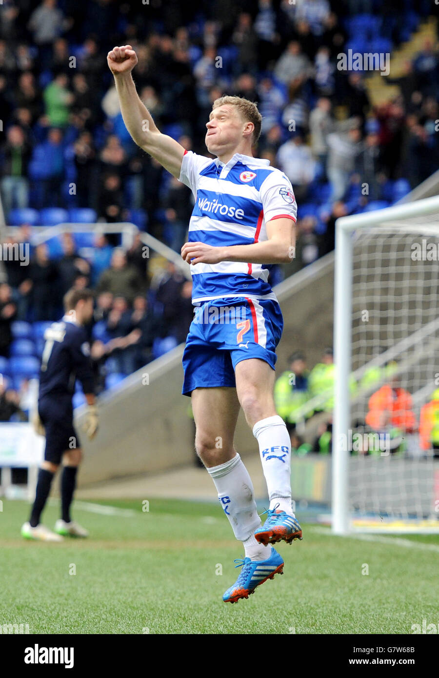 Fußball - Himmel Bet Meisterschaft - lesen gegen Cardiff City - Madejski-Stadion Stockfoto