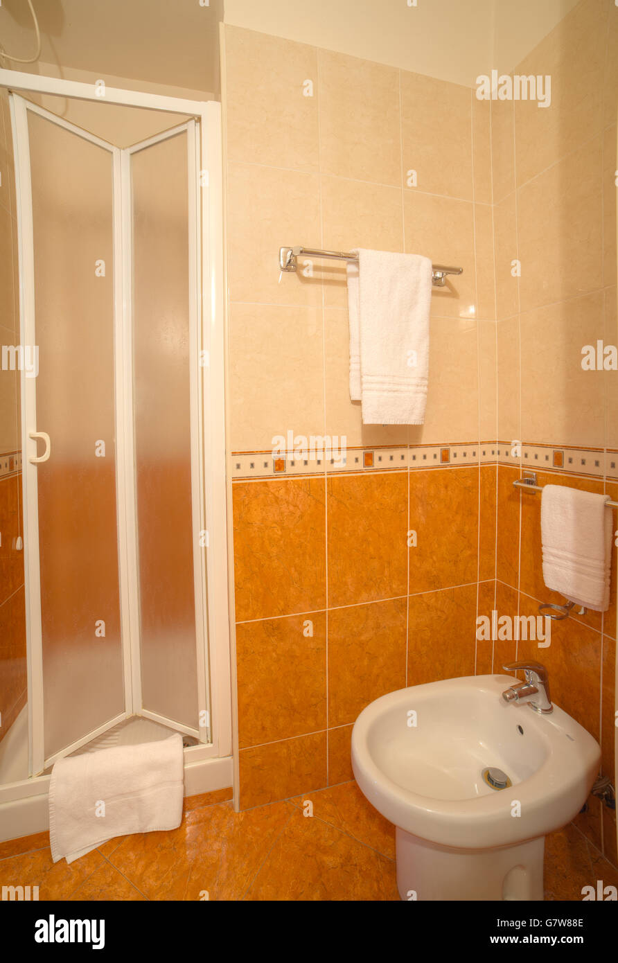 Blick auf ein Bad des Hotels Stockfoto