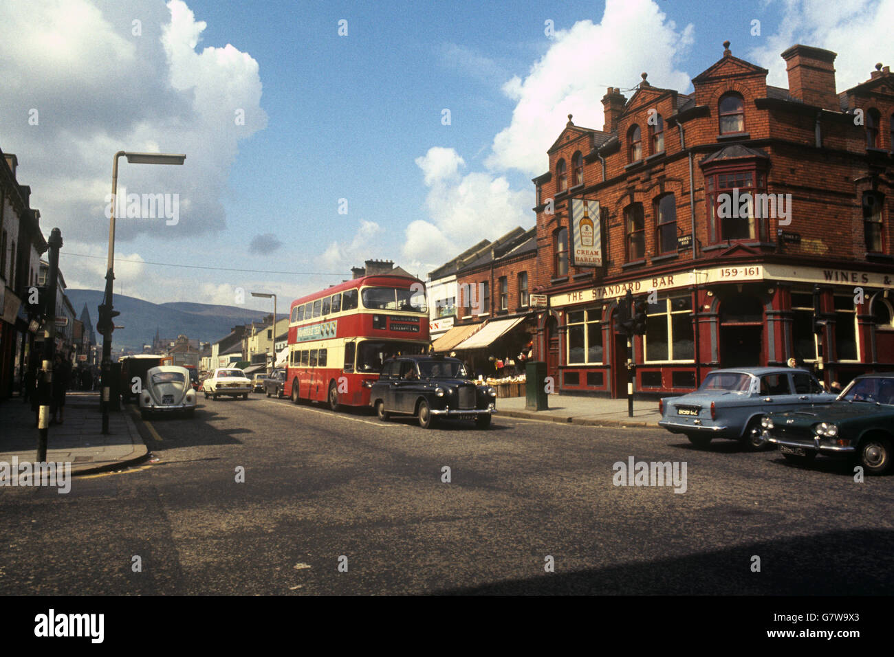 Shankhill Road - Belfast, Nordirland. Gesamtansicht der Shankhill Road - The Protestant Quarter. Stockfoto
