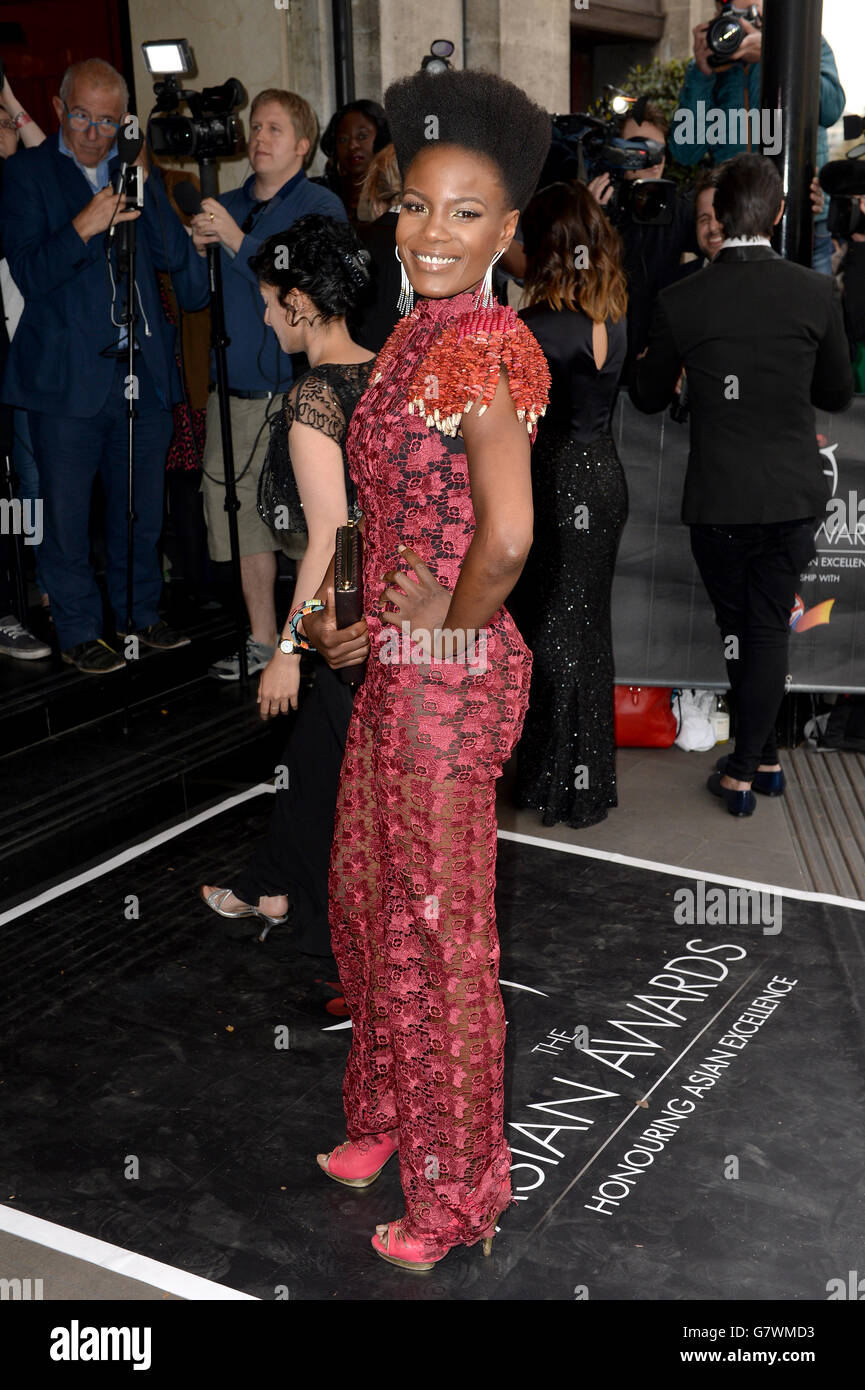 Shingai Shoniwa nimmt an den British Asian Awards 2015 im Grosvenor House Hotel, London, Teil. DRÜCKEN SIE VERBANDSFOTO. Bilddatum: Freitag, 17. April 2015. Bildnachweis sollte lauten: Doug Peters/PA Wire Stockfoto