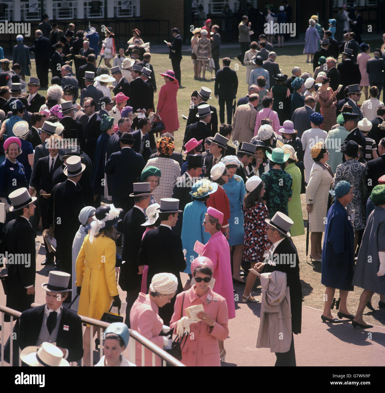 Pferderennen Sie - Royal Ascot - Ascot Racecourse Stockfoto