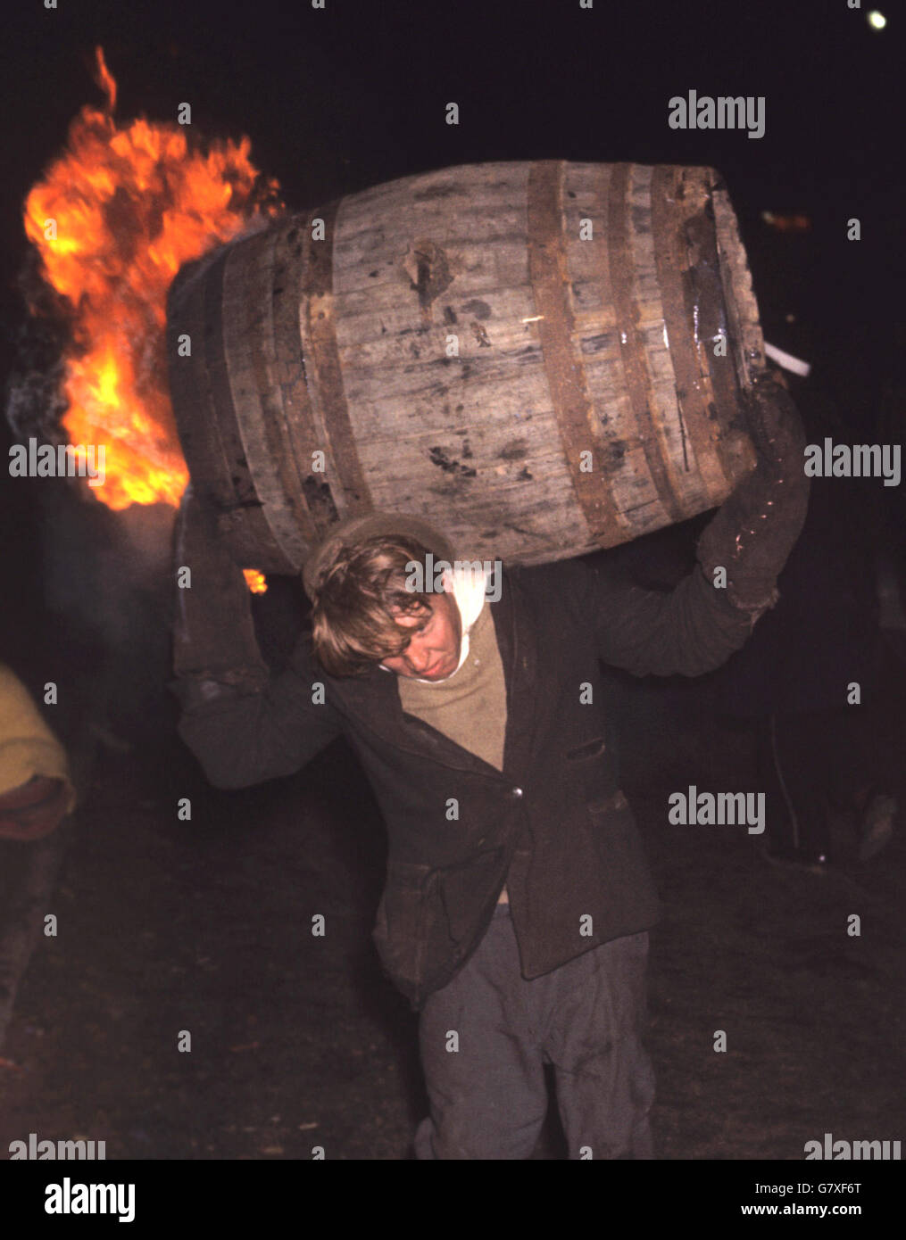 Tar Barrel Verbrennung Zeremonie - schon St Mary Stockfoto