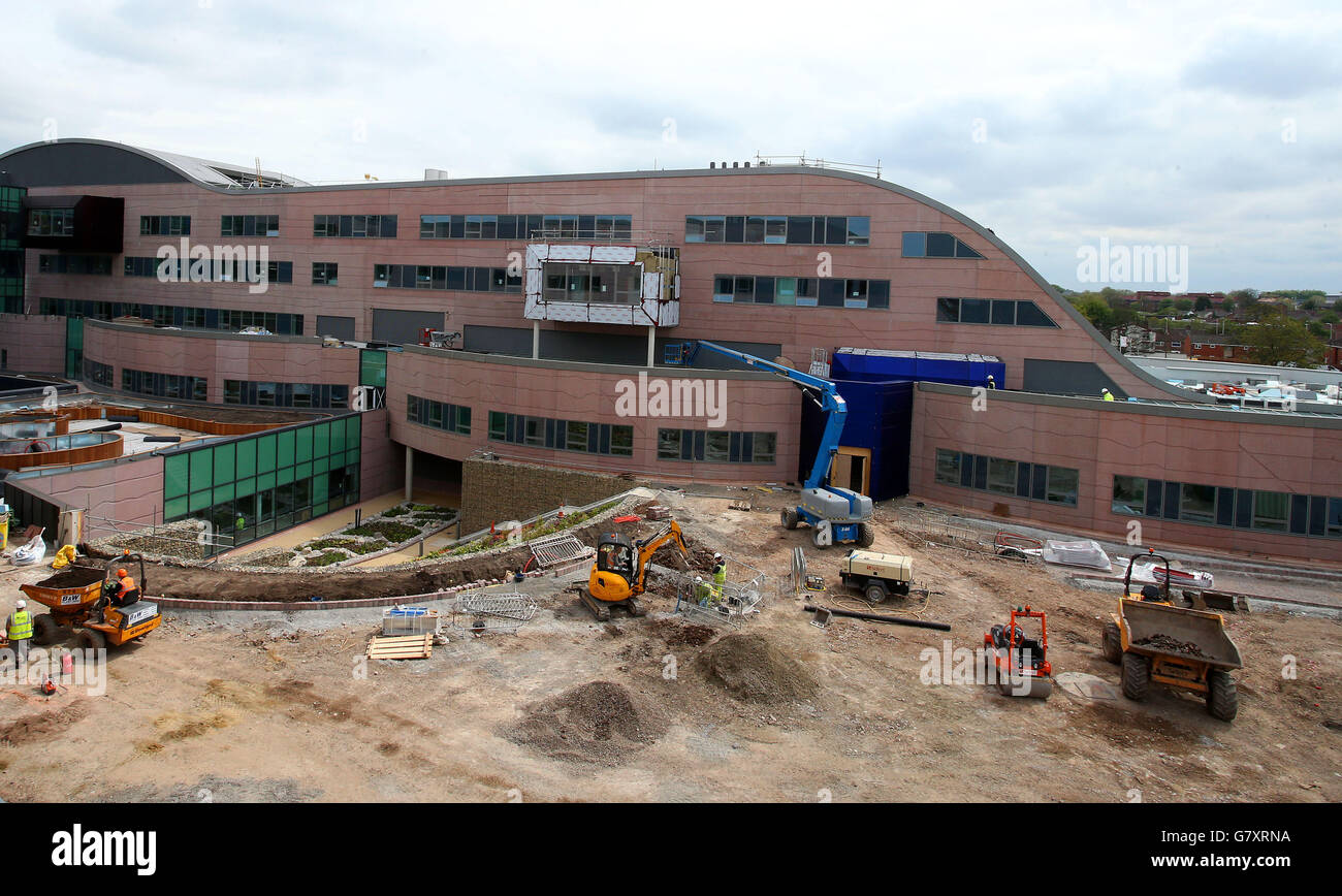 Die Bauarbeiten am neu erbauten Alder Hey Kinderkrankenhaus sollen im September dieses Jahres in Liverpool eröffnet werden. Stockfoto