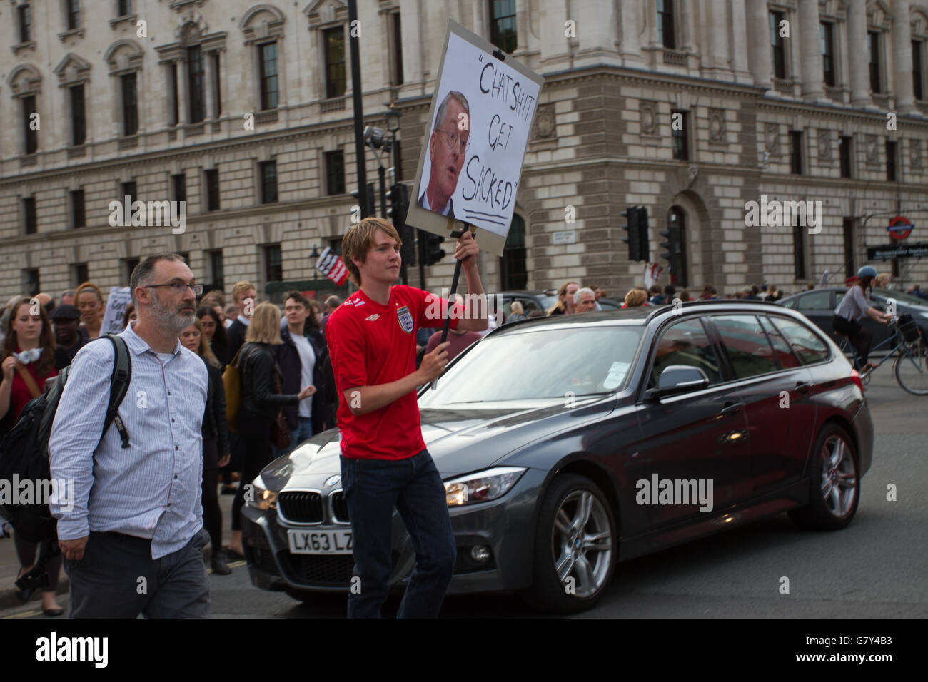 London, England. 27. Juni 2016. Halten Sie Corbyn Rallye in London, Vereinigtes Königreich. Brayan Alexander Lopez Garzon/Alamy Live-Nachrichten Stockfoto