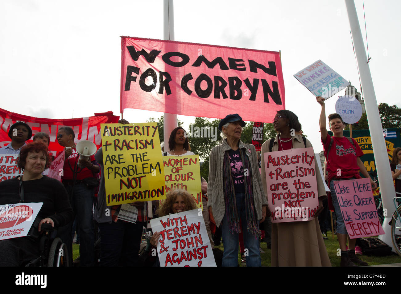 London, England. 27. Juni 2016. Halten Sie Corbyn Rallye in London, Vereinigtes Königreich. Brayan Alexander Lopez Garzon/Alamy Live-Nachrichten Stockfoto