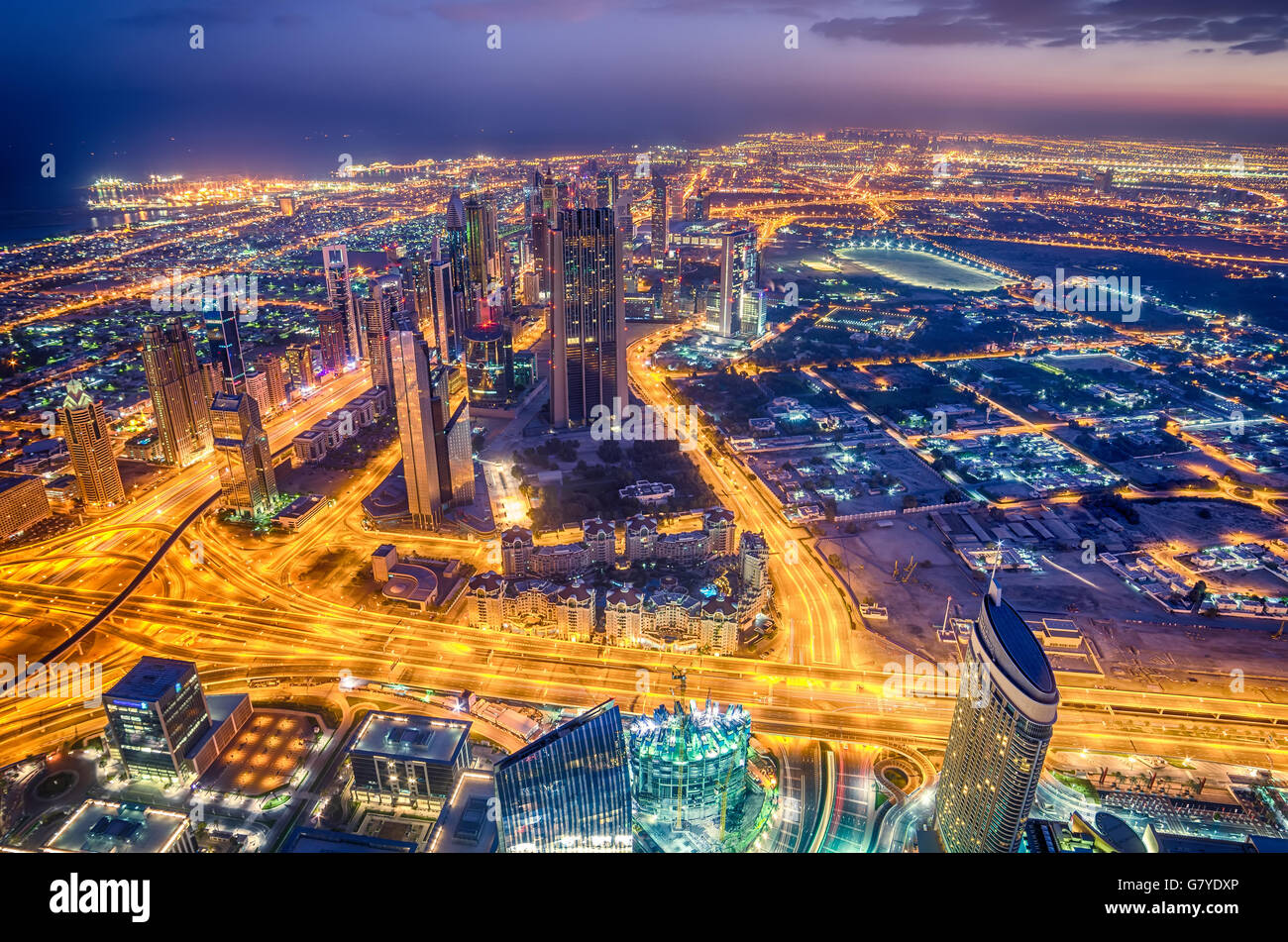 Dubai, Vereinigte Arabische Emirate: Downtown in den Sonnenaufgang Stockfoto