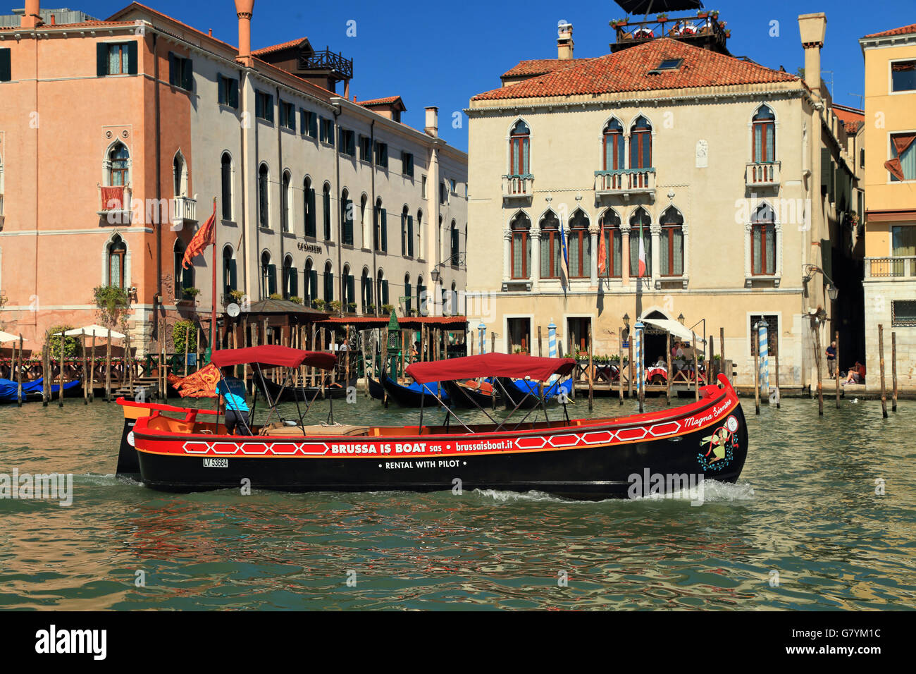 Lagune von Venedig-Tour in der traditionellen Fischerboot "Magna Sionère" offeriert von "ist Brussa Boot" Stockfoto