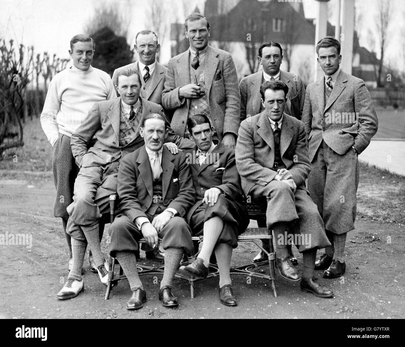 Mitglieder des britischen Ryder Cup-Teams: (Hintere Reihe, l-r) Henry Cotton, Fred Robson, Archie Compston, Ernest Whitcombe, Stewart Burns; (erste Reihe, l-r) Aubrey Boomer, Abe Mitchell, Captain George Duncan, Charles Whitcombe. Stockfoto