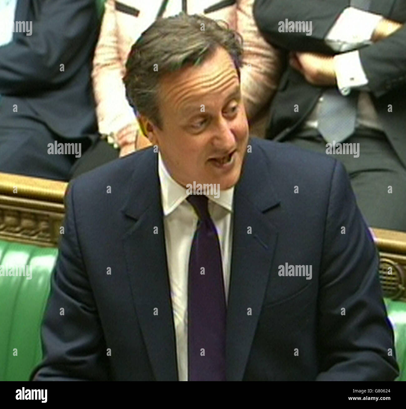 Premierminister David Cameron spricht zum ersten Mal seit der Parlamentswahl vor neu gewählten Abgeordneten im Unterhaus. Stockfoto