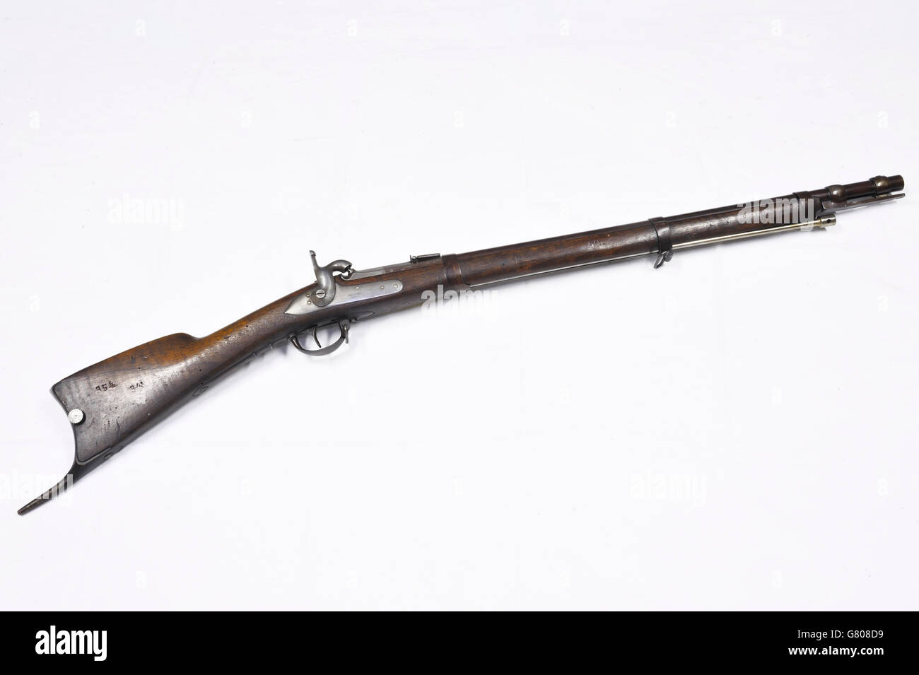 National Historical Museum der Artillerie Perkussion Gewehr mit Bajonett Säbel gezogen Scharfschütze Modell 1848 Stockfoto