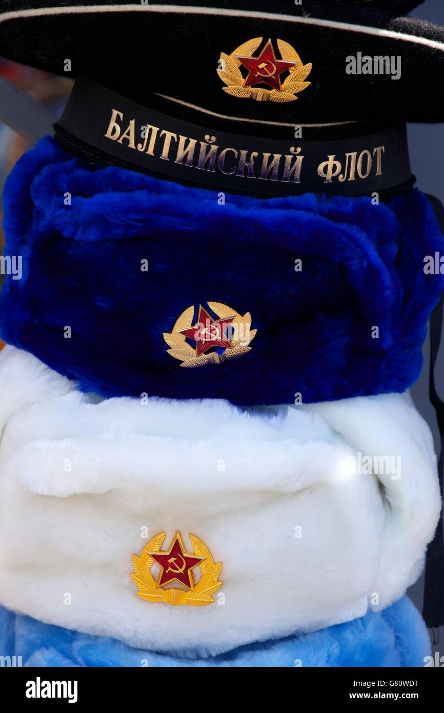 Traditionelle russische Hüte auf Verkauf, Sankt Petersburg, Russland, Europa Stockfoto