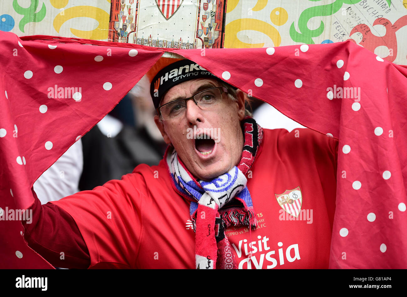 Fußball - UEFA Europa League - Finale - Dnipro Dnipropetrovsk V FC Sevilla - Stadion Narodowy Stockfoto