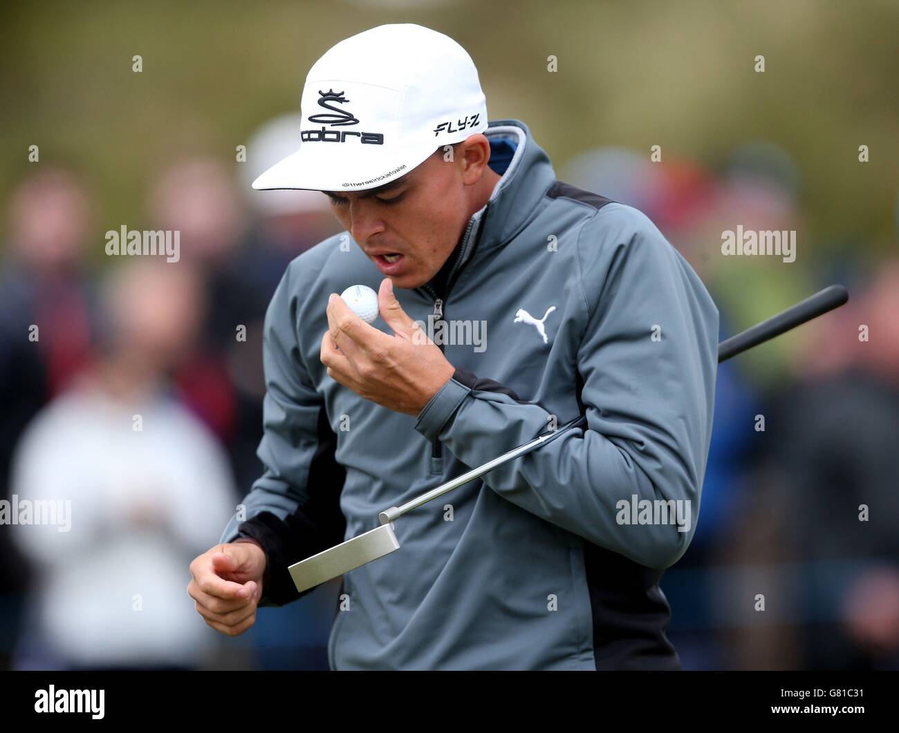 Rickie Fowler aus den USA nach dem 1. Platz am dritten Tag der Dubai Duty Free Irish Open im Royal County Down Golf Club, Newcastle. Stockfoto