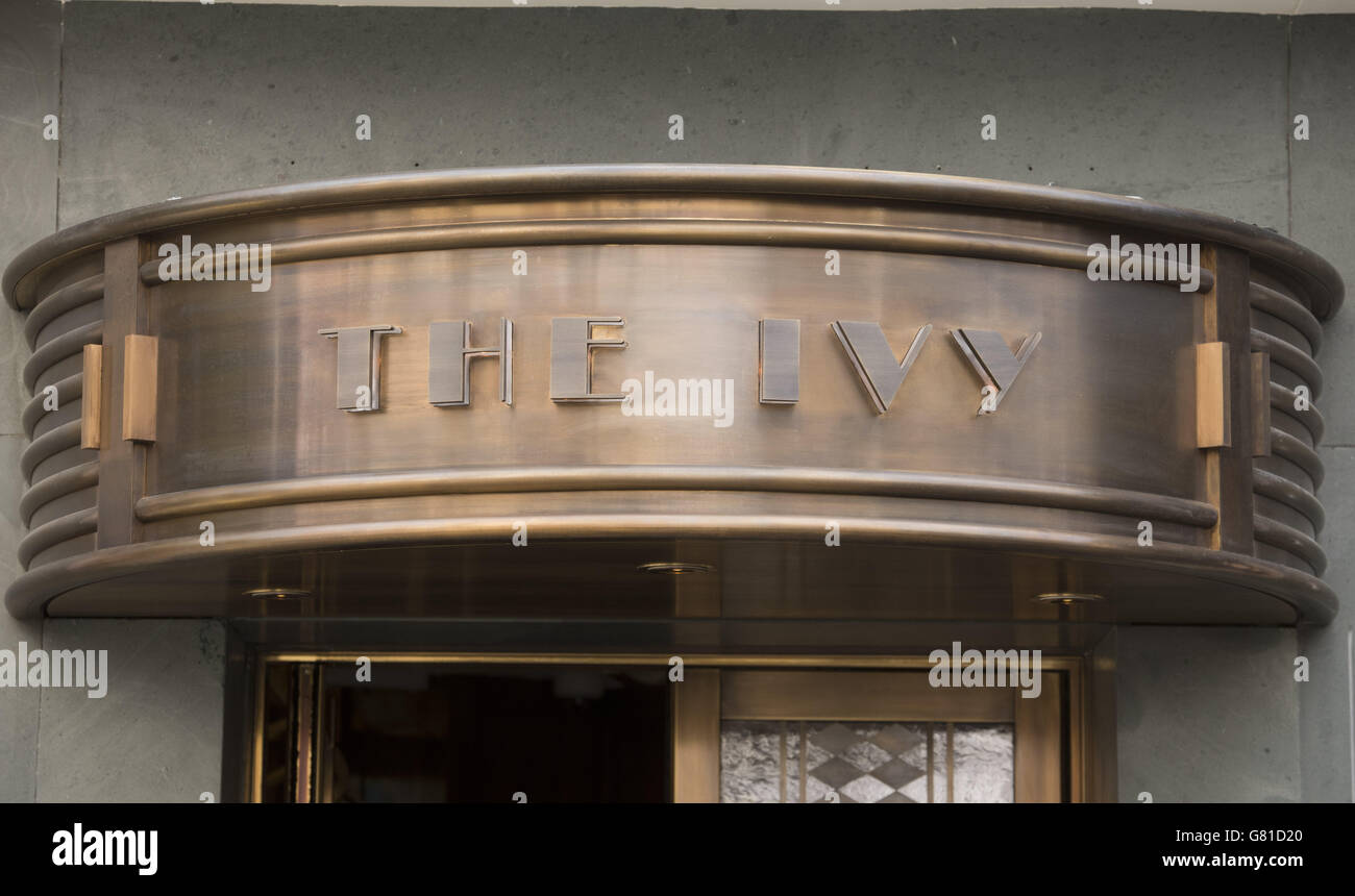 Promi-Treffpunkte - London. Allgemeine Ansicht des 'The Ivy' im Zentrum von London. Stockfoto