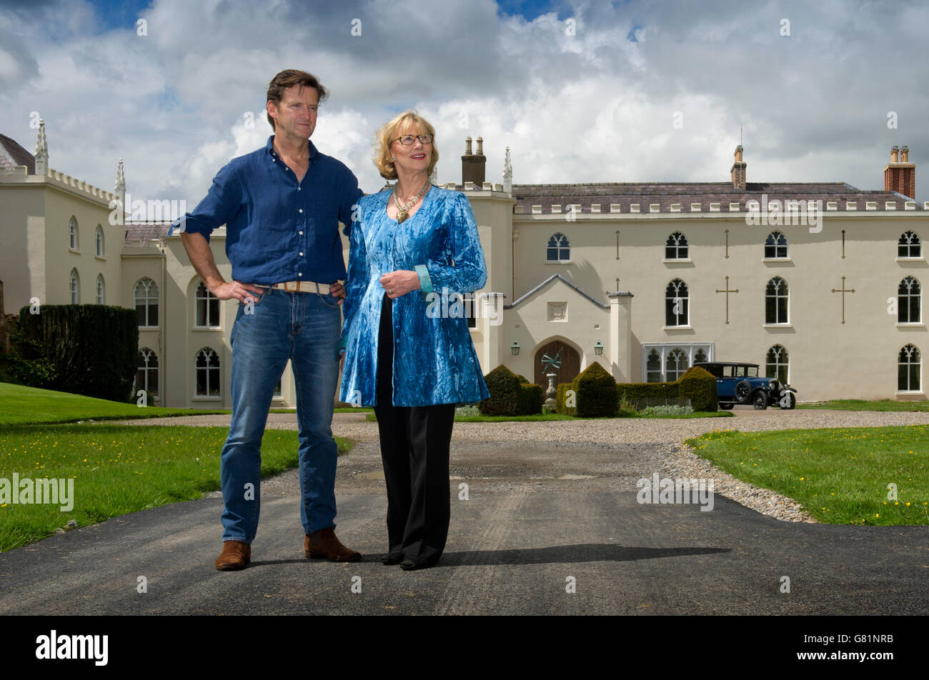 Combermere Abbey, Shropshire, Großbritannien, ein ehemaliges Kloster mit Inhaber Peter & sarah Callander - Beckett. Stockfoto