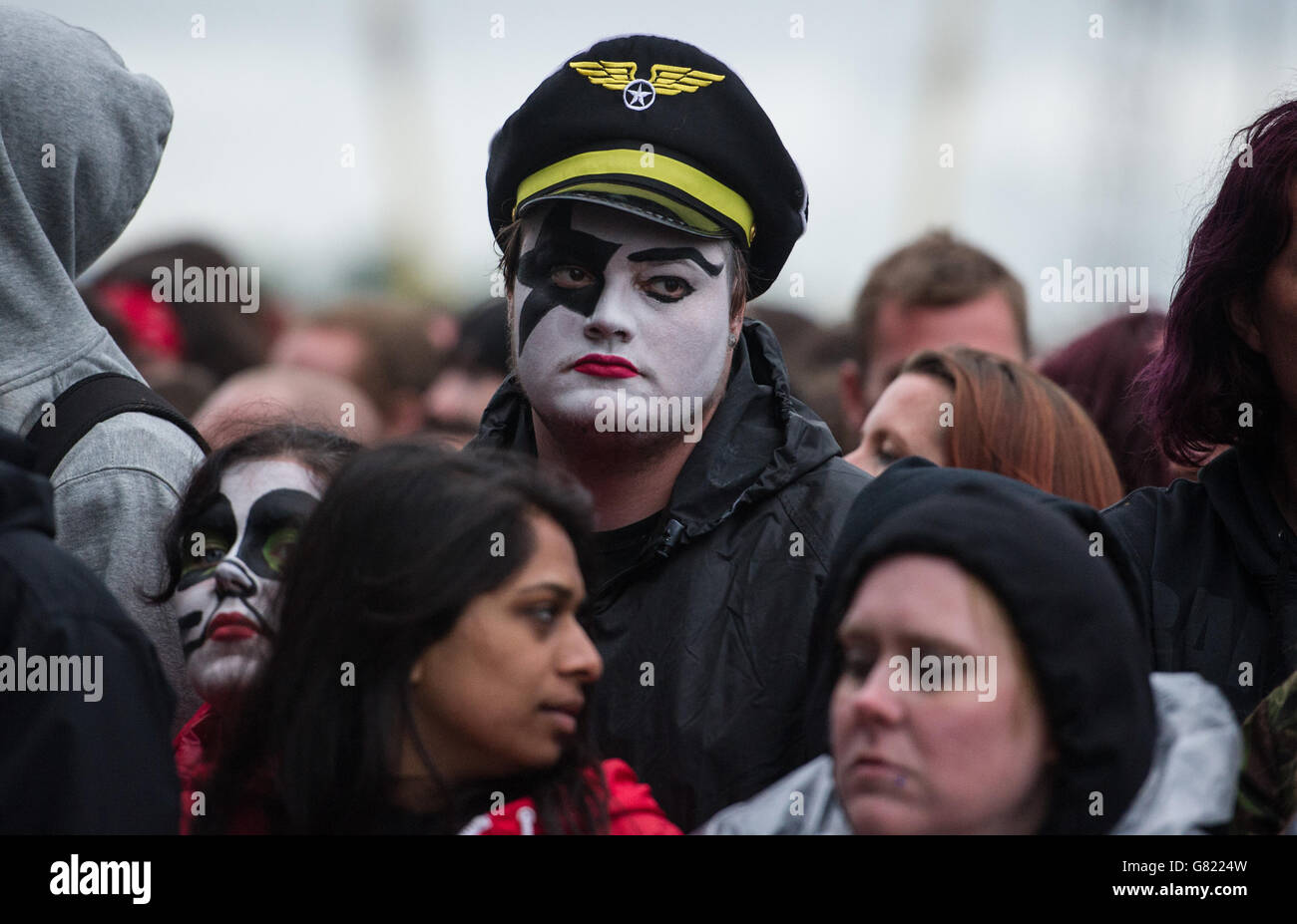 Festivalbesucher am 3. Tag des Download Festivals am 14. Juni 2015 im Donnington Park, Großbritannien Stockfoto