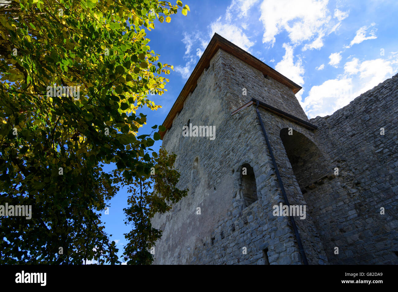 Bergfried der Burg Ruinen Petersberg, Friesach, Österreich, Kärnten, Carinthia, Stockfoto