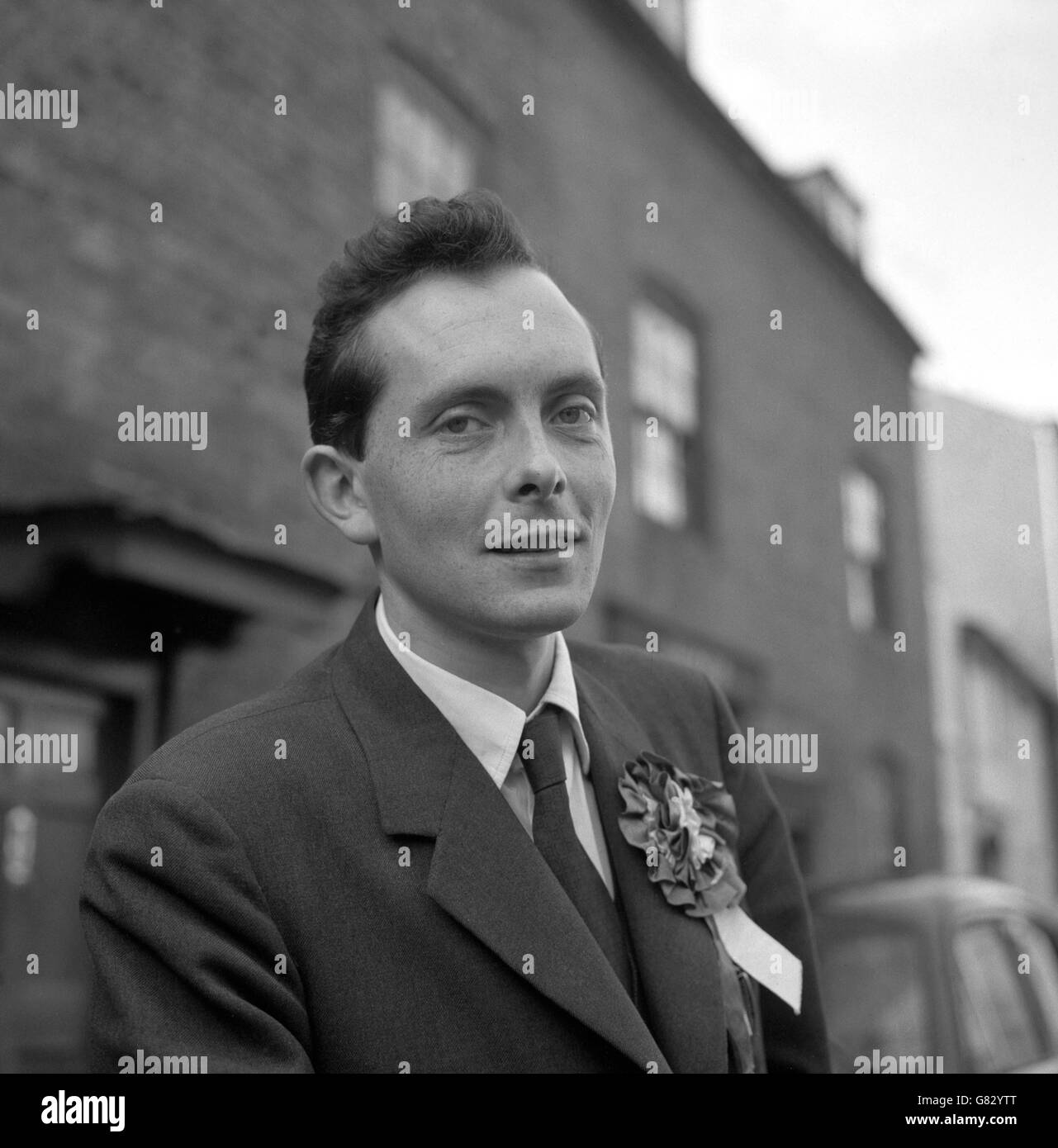 Brian Walden (Ladywood), einer der Labour-Abgeordneten, der sich heute früh der Stimme enthielt, als der Gesetzesentwurf der Regierung, den Hafenarbeitern ein Monopol über den meisten Frachtumschlag in Großbritannien zu geben, in zwei entscheidenden Unterteilungen zerstört wurde. Stockfoto