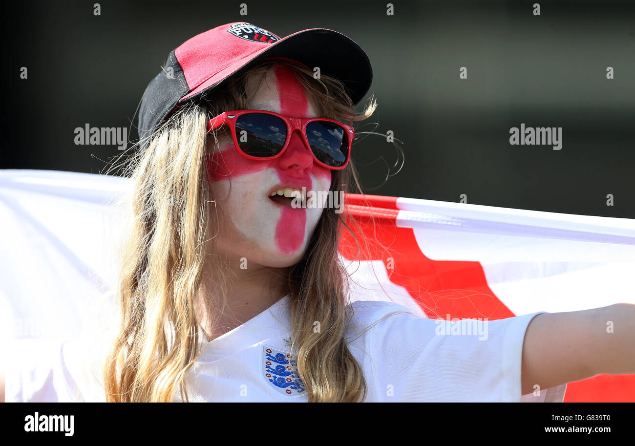 Ein England-Fan vor der FIFA Women's World Cup Canada 2015 Runde von 16 Spiel zwischen Norwegen und England im Lansdowne Stadium in Ottawa, Ontario, Kanada. Stockfoto