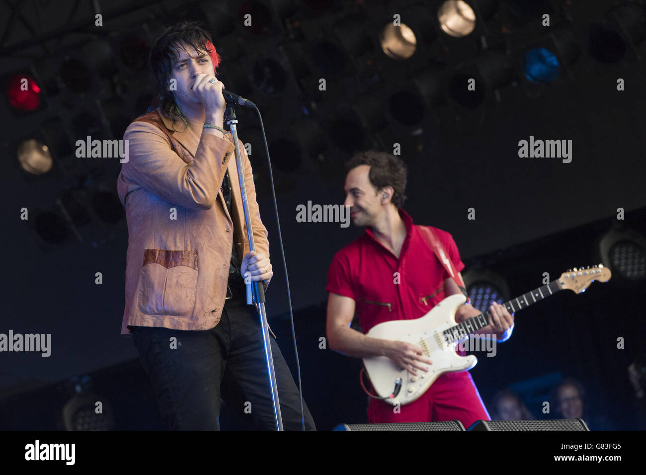 Julian Casablancas (links) von The Strokes beim British Summer Time Hyde Park Festival im Hyde Park, London. Stockfoto