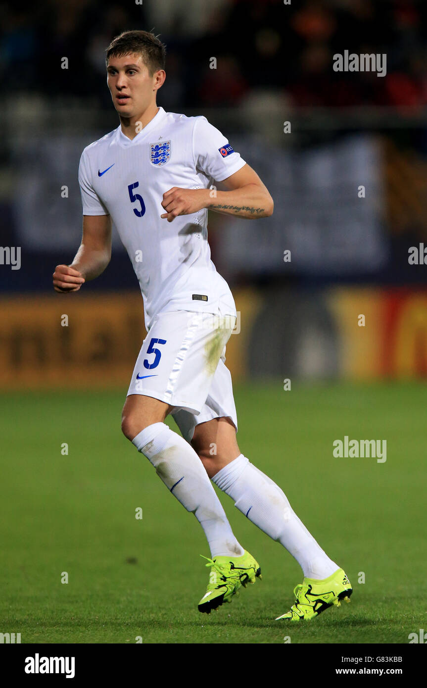 Fußball - UEFA U-21-Europameisterschaft - Gruppe B - England gegen Italien -. Englands John Stones Stockfoto