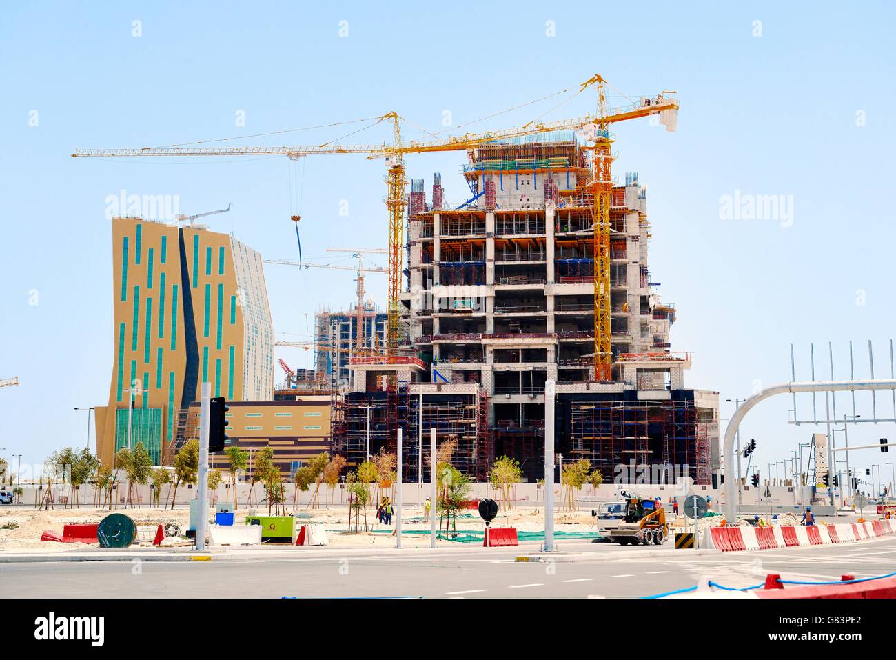 Al's bandary Engineering commercial Tower im Bau. Marina District der sich rasch entwickelnden neuen Stadt lusail, Katar Stockfoto