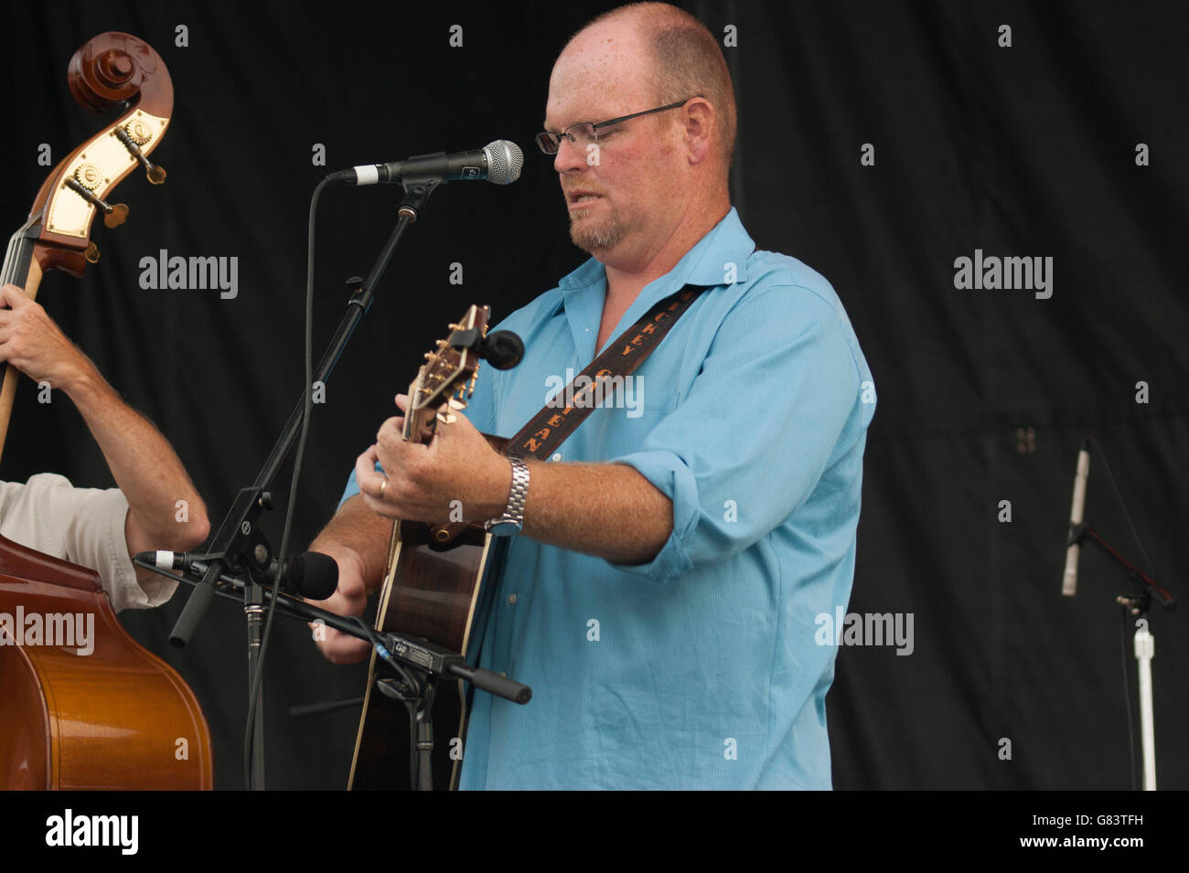Mickey Galyean & Cullen Brücke Bluegrass Musik beim American Folk Festival 2015, Bangor, ME Stockfoto