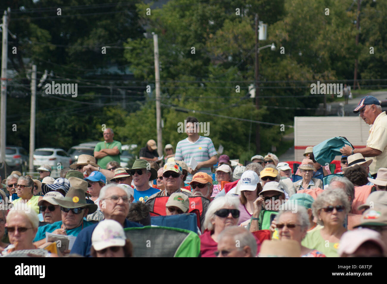Publikum Musikgenuss beim American Folk Festival 2015, Bangor, ME Stockfoto