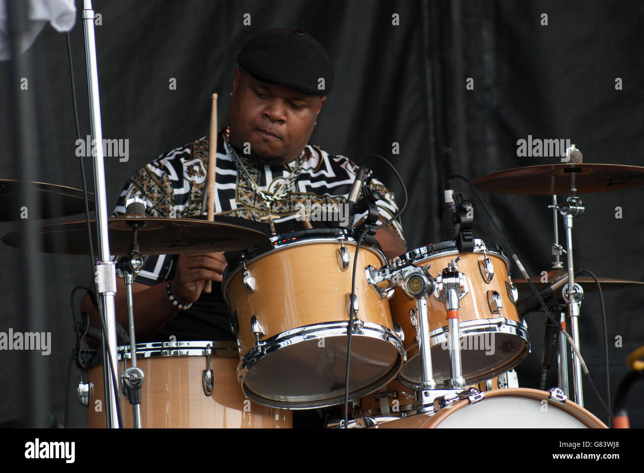 Schlagzeuger für Preston Shannon Memphis Blues Musik beim American Folk Festival 2015, Bangor, ME Stockfoto