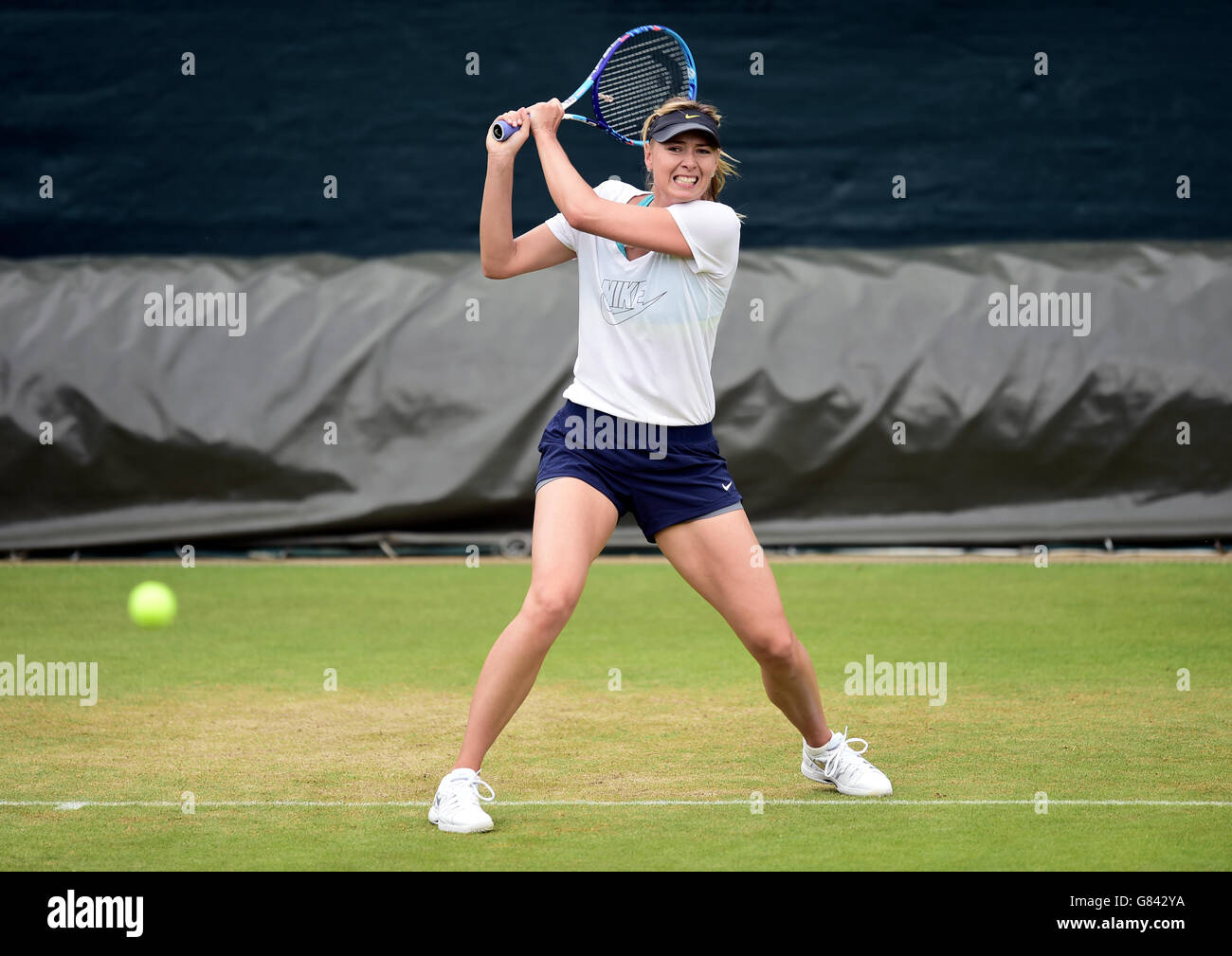 Maria Sharapova während eines Vorschauungstages für die Wimbledon Championships im All England Lawn Tennis und Croquet Club, Wimbledon. Stockfoto