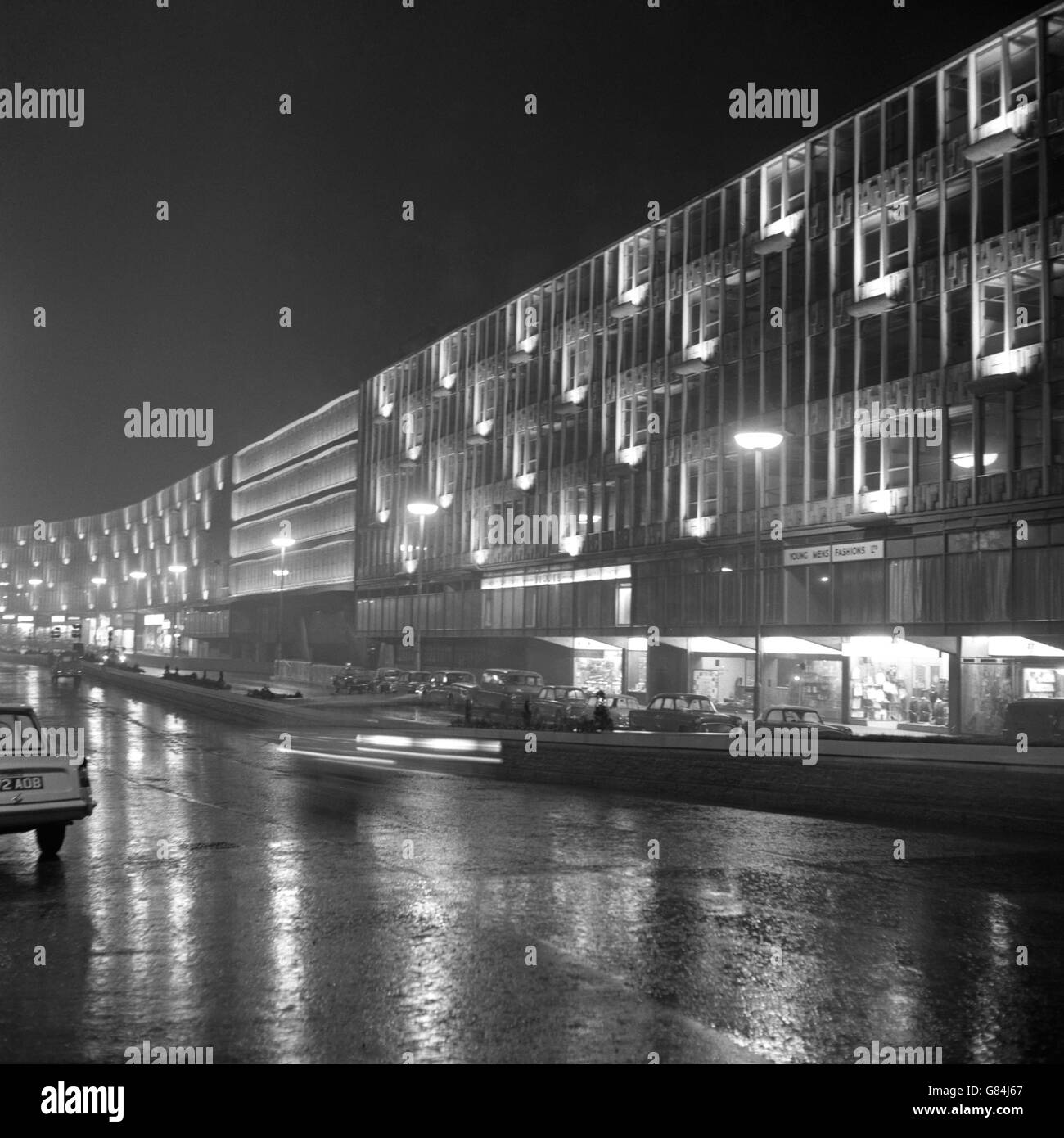 Neue Gebäude an der ringway Road, die das Stadtzentrum von Birmingham umschließt. Stockfoto