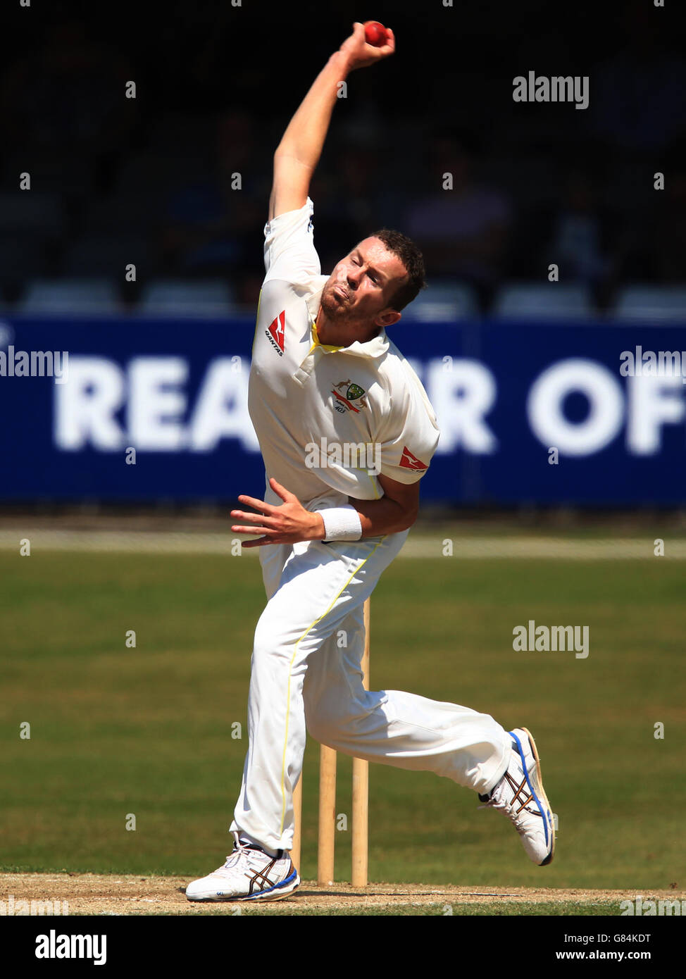 Australien-Bowler Peter Siddle während des Tourmatches auf dem Essex County Ground, Chelmsford. Stockfoto