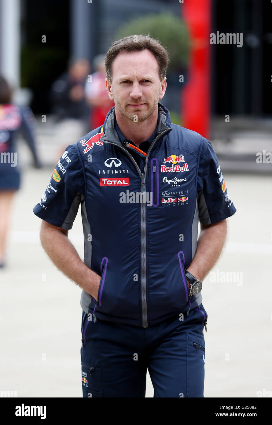 Christian Horner von Red Bull beim Grand Prix von Großbritannien 2015 auf dem Silverstone Circuit, Towcester. DRÜCKEN SIE VERBANDSFOTO. Bilddatum: Sonntag, 5. Juni 2015. Siehe PA Story AUTO British. Bildnachweis sollte lauten: David Davies/PA Wire. RESTIRCTIONS: Nutzung unterliegt Einschränkungen. Redaktionelle Verwendung nur in Printmedien und im Internet. Kein Handy oder Fernseher. Kommerzielle Nutzung mit vorheriger Zustimmung. Die Nutzung unterliegt Einschränkungen. Redaktionelle Verwendung nur in Printmedien und im Internet. Stockfoto