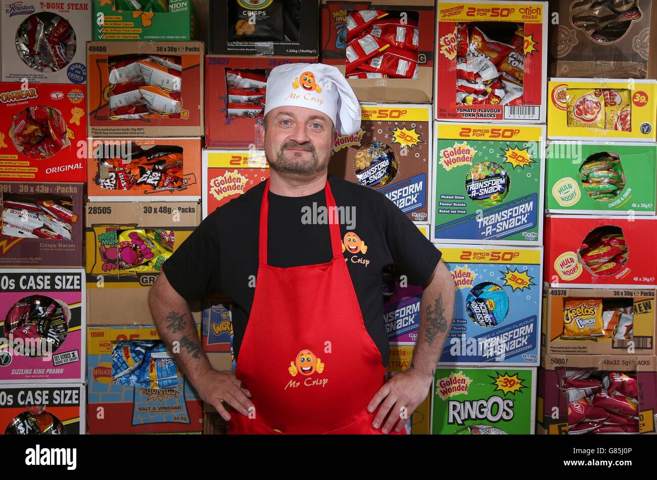 Mark Pearson eröffnet Mr Crisp, Englands ersten Sandwich-Laden, in Keighley, West Yorkshire. Stockfoto