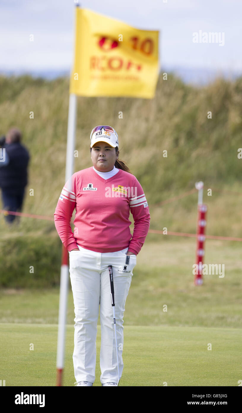 Südkoreas Inbee Park auf dem 10. Green während des Tages eines der Ricoh Women's British Open im Trump Turnberry Resort, South Ayrshire. DRÜCKEN SIE VERBANDSFOTO. Bilddatum: Donnerstag, 30. Juli 2015. Siehe PA Geschichte GOLF Frauen. Der Bildnachweis sollte lauten: Kenny Smith/PA Wire. EINSCHRÄNKUNGEN: Keine kommerzielle Nutzung. Keine falsche kommerzielle Vereinigung. Keine Videoemulation. Keine Bildbearbeitung. Stockfoto