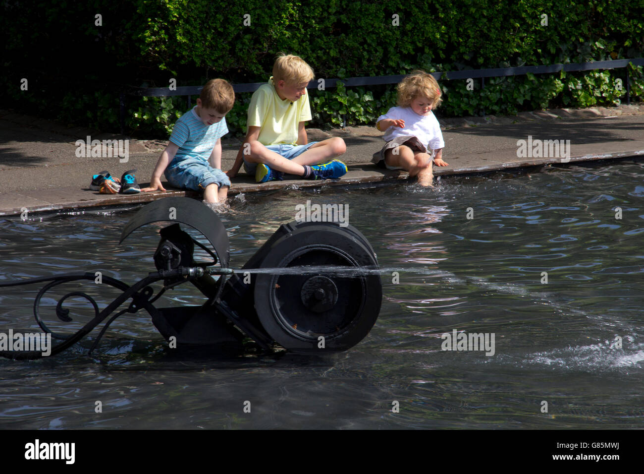 Tinguely-Brunnen, vom Schweizer Künstler Jean Tinguely, verfügt über ein einzigartiges Ensemble von mechanischen Skulpturen, Basel, Schweiz. Stockfoto