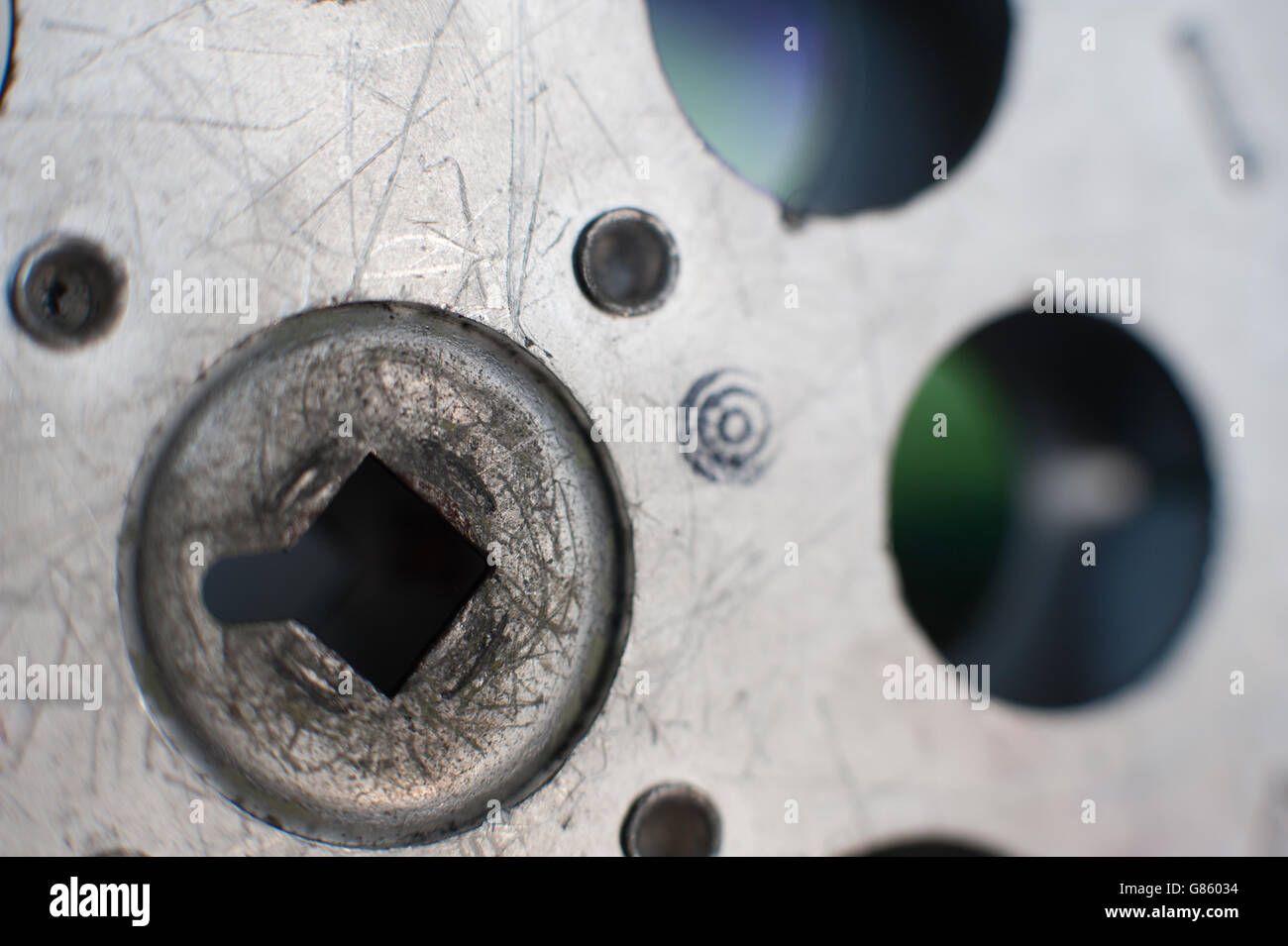 Detail der 16 mm Film Projektion Bandspule Teil, Makro nah oben und selektiven Fokus Stockfoto