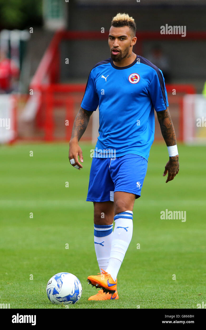 Fußball - vor der Saison freundlich - Crawley Town V Reading - Checkatrade.com Stadium. Daniel Williams, Reading Stockfoto