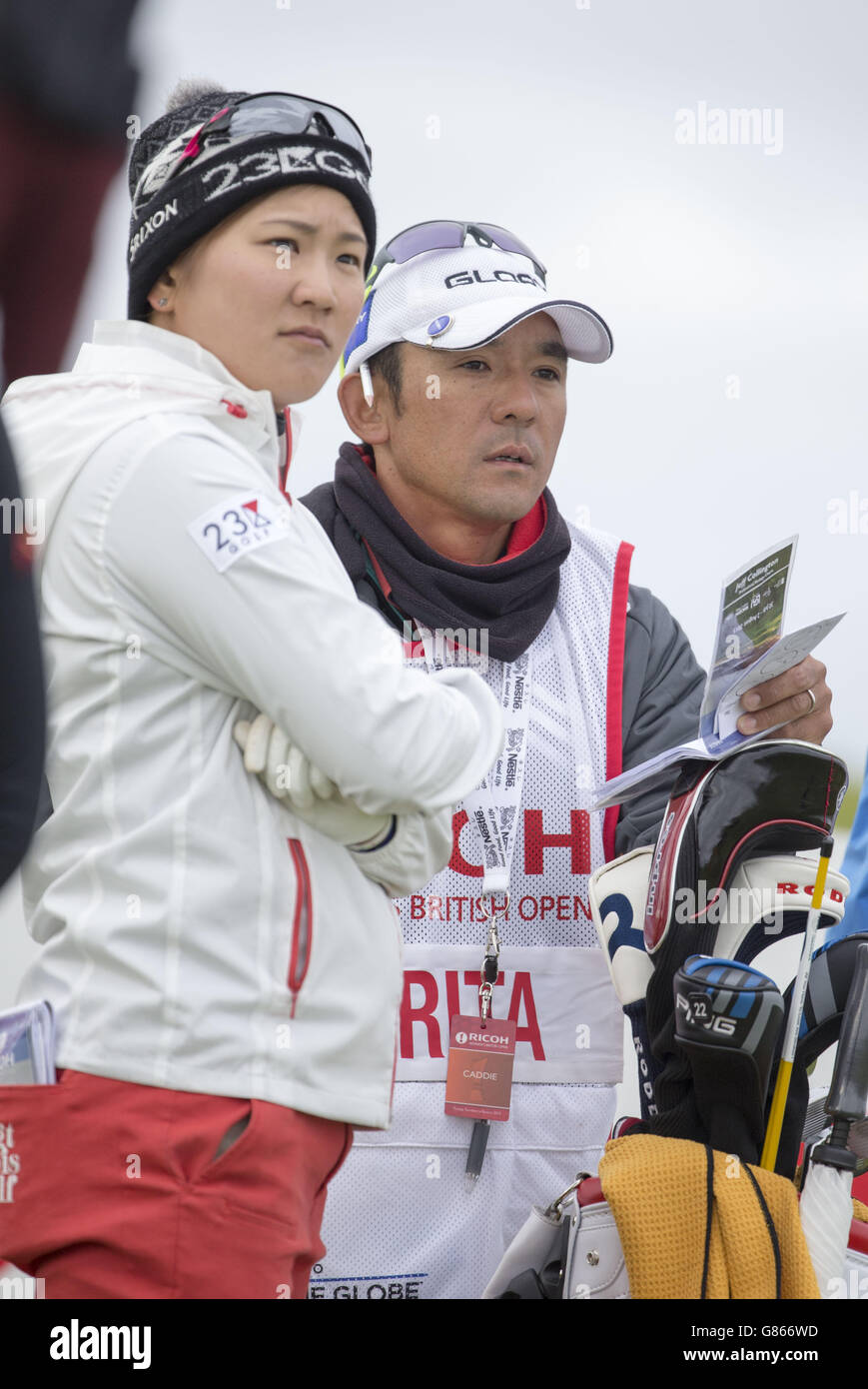 Japans Misuzu Marita am 6. Abschlag während des zweiten Tages der Ricoh Women's British Open im Trump Turnberry Resort, South Ayrshire. DRÜCKEN SIE VERBANDSFOTO. Bilddatum: Freitag, 31. Juli 2015. Siehe PA Geschichte GOLF Frauen. Der Bildnachweis sollte lauten: Kenny Smith/PA Wire. EINSCHRÄNKUNGEN: Nur für redaktionelle Zwecke. Keine kommerzielle Nutzung. Keine falsche kommerzielle Vereinigung. Keine Videoemulation. Keine Bildbearbeitung. Stockfoto
