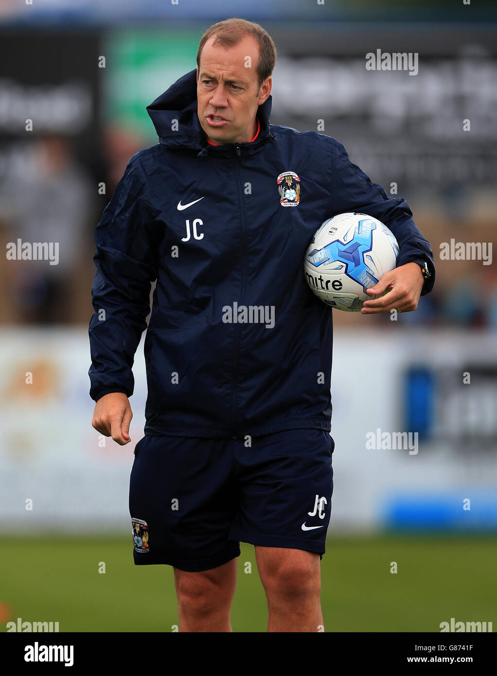 Fußball - vor der Saison freundlich - Coventry City / Oxford United - Liberty Way Stadium. Coventry Citys erster Teamtrainer Jamie Clapham Stockfoto
