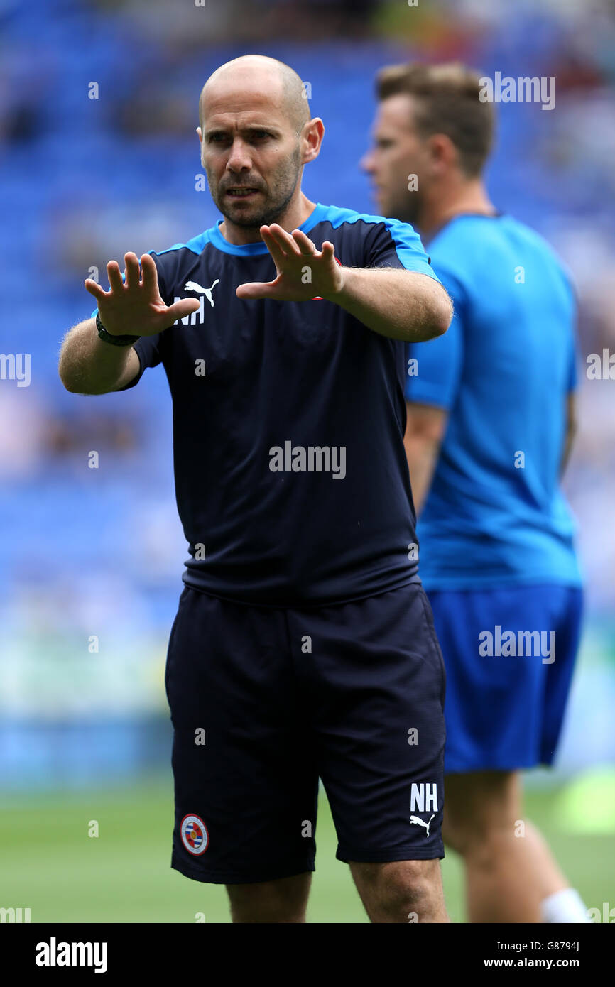 Fußball - Sky Bet Championship - Reading gegen Leeds United - Madejski Stadium. Reading Head of Sports Science Nick Harvey Stockfoto