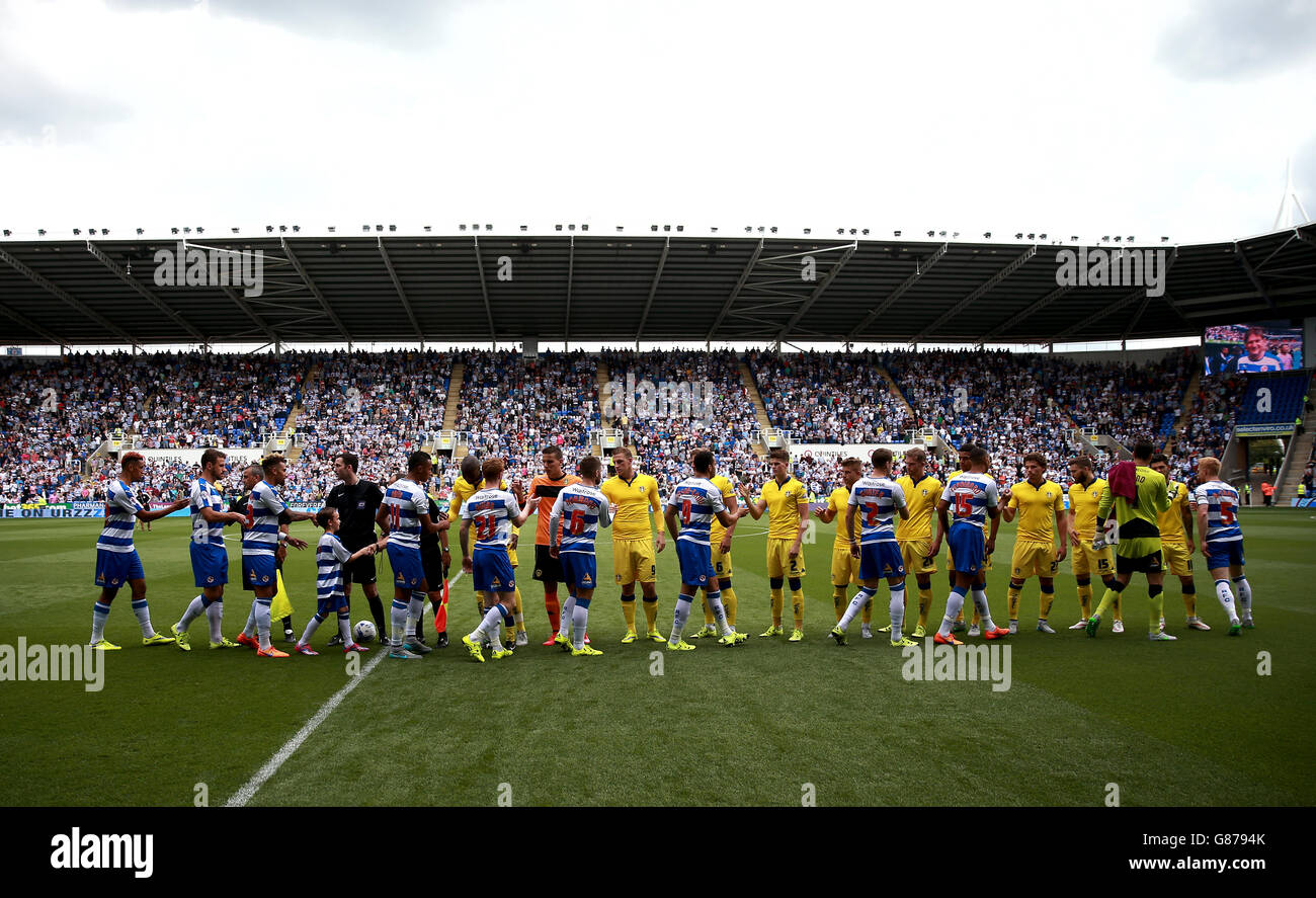 Fußball - Himmel Bet Meisterschaft - lesen gegen Leeds United - Madejski-Stadion Stockfoto