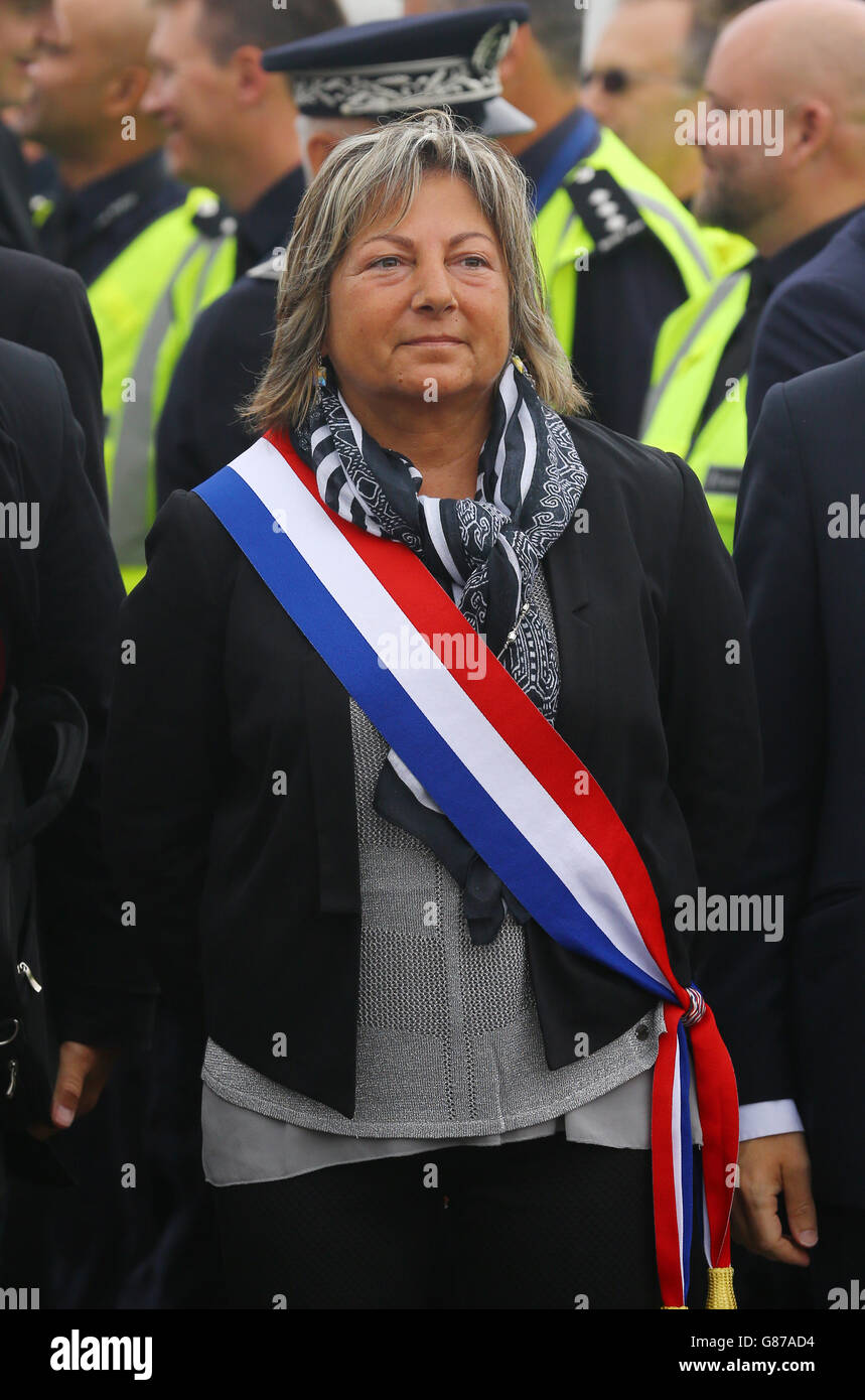 Natacha Bouchart, Bürgermeisterin von Calais, im Hafen von Calais, wo ein neues Abkommen zwischen Frankreich und Großbritannien unterzeichnet wird, das zur Bewältigung der Migrationskrise beitragen wird. Stockfoto