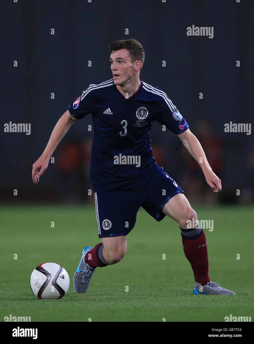 Schottlands Andrew Robertson während des UEFA-Europameisterschafts-Qualifikationsspiel in der Boris Paichadze Dinamo Arena, Tiflis. Bilddatum: Freitag, 4. September 2015. Siehe PA Geschichte FUSSBALL Georgien. Bildnachweis sollte lauten: Nick Potts/PA Wire. EINSCHRÄNKUNGEN: Nutzung unterliegt Einschränkungen. . Kommerzielle Nutzung nur mit vorheriger schriftlicher Zustimmung der Scottish FA. Weitere Informationen erhalten Sie unter +44 (0)1158 447447. Stockfoto