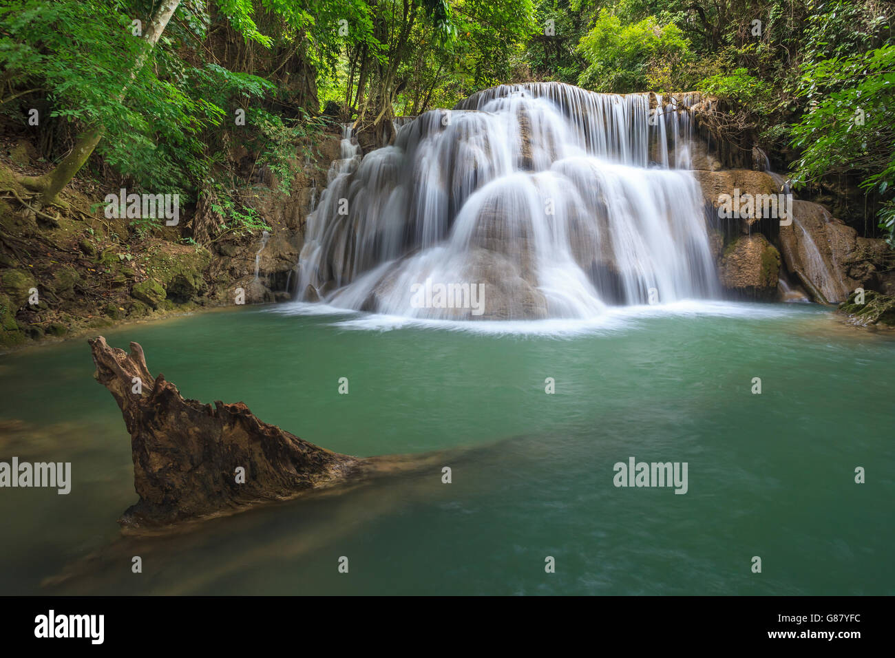 Hua Mae Kamin Wasserfall, Kanchanaburi, Thailand Stockfoto