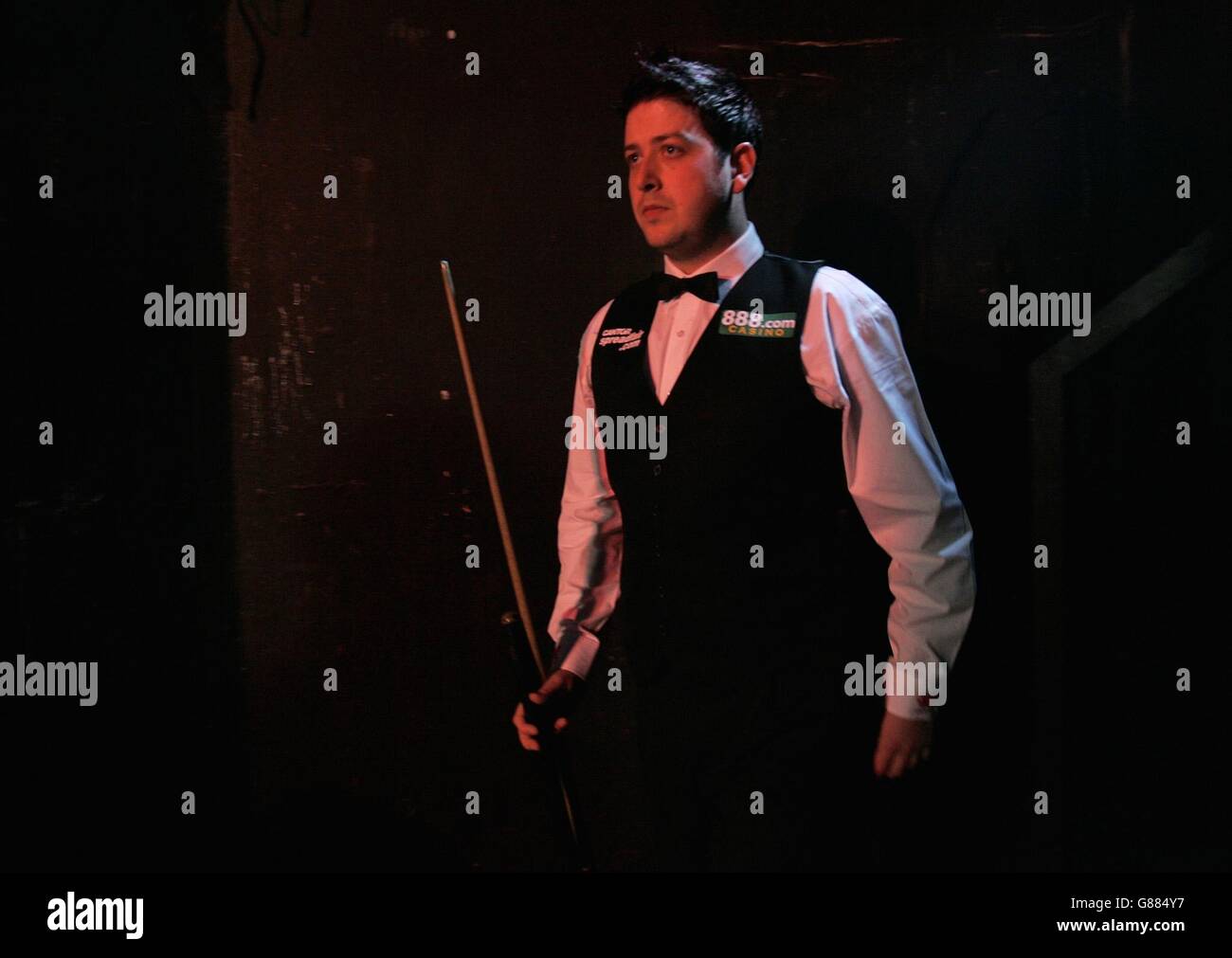 Snooker - Embassy World Championship 2005 - Jimmy White gegen Matthew Stevens - The Crucible. Matthew Stevens hinter der Bühne. Stockfoto