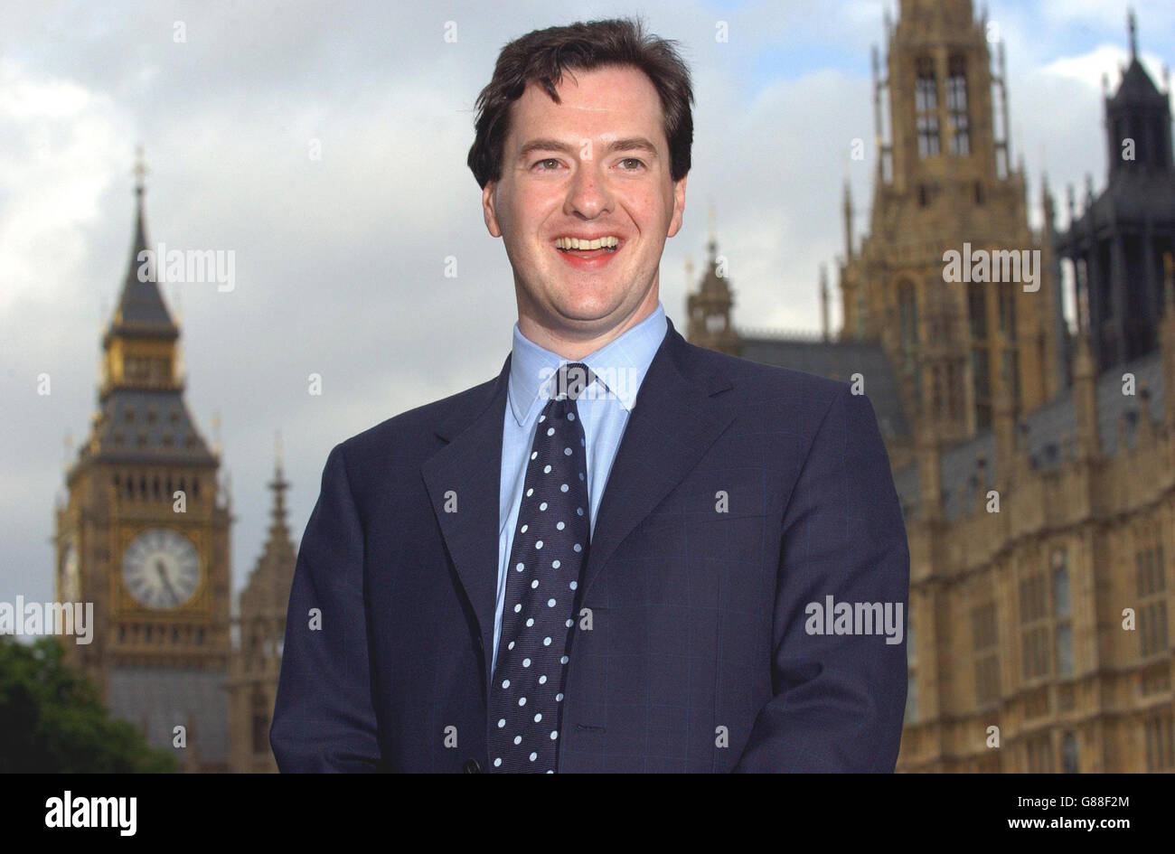 Neuer Schattenkanzler George Osborne - Houses of Parliament. Neuer Schattenkanzler George Osborne, 33. Stockfoto