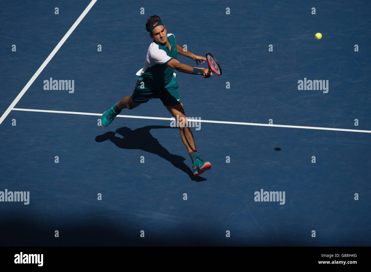 S-Einzelspiel gegen Philipp Kohlschreiber am 6. Tag der US Open bei den US Open im Billie Jean King National Tennis Center am 5. September 2015 in New York, USA. Stockfoto