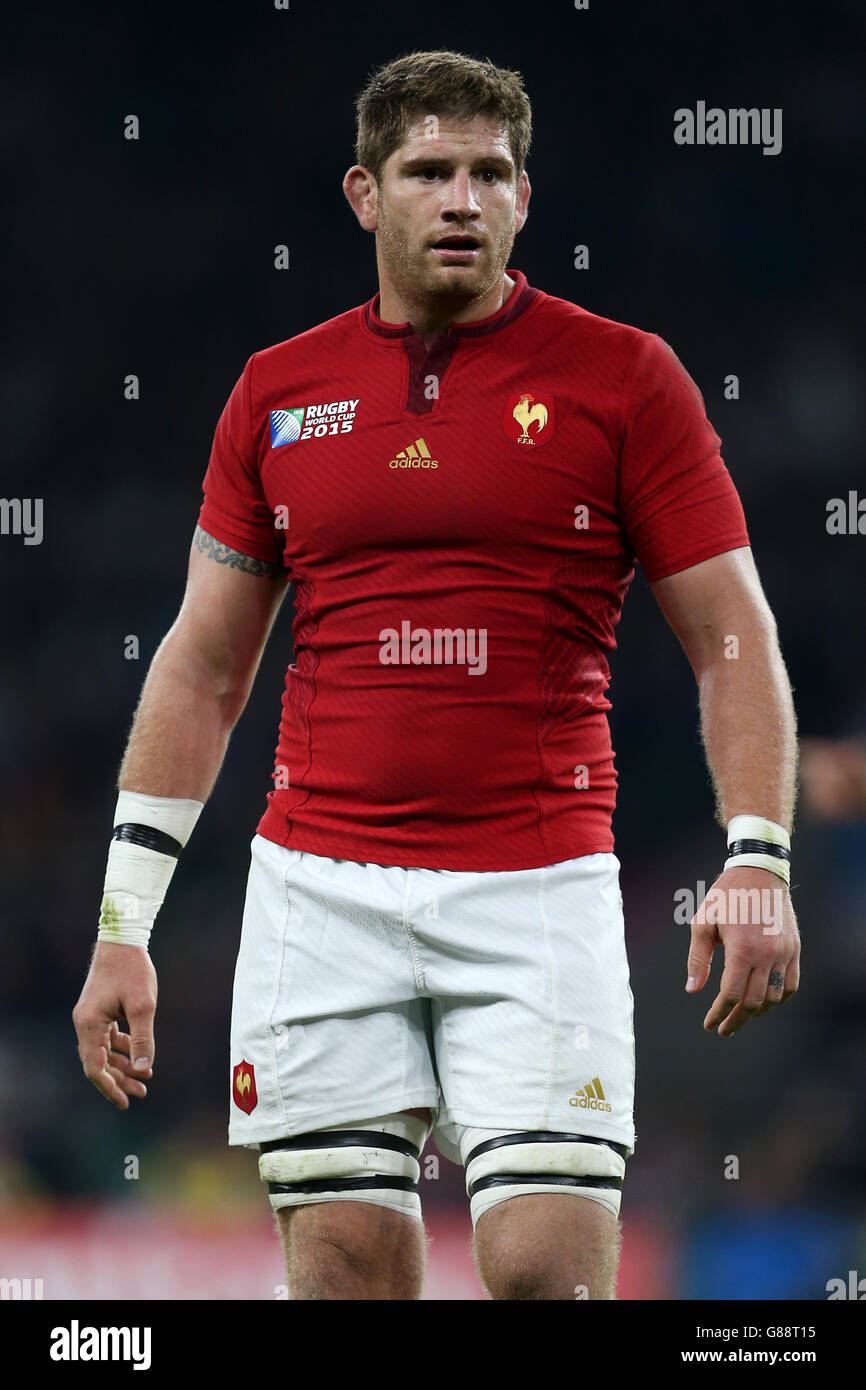 Frankreichs Pascal Pape beim Rugby-Weltcup-Spiel im Twickenham Stadium, London. DRÜCKEN SIE VERBANDSFOTO. Bilddatum: Samstag, 19. September 2015. Siehe PA Story RUGBYU France. Bildnachweis sollte lauten: David Davies/PA Wire. Stockfoto